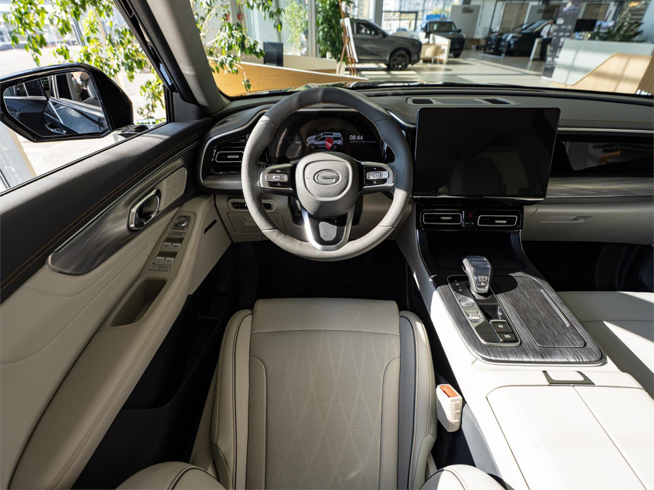 Новый автомобиль GAC GS8 GL (5 мест) в городе Москва ДЦ - GAC БИЗНЕС КАР Левобережный