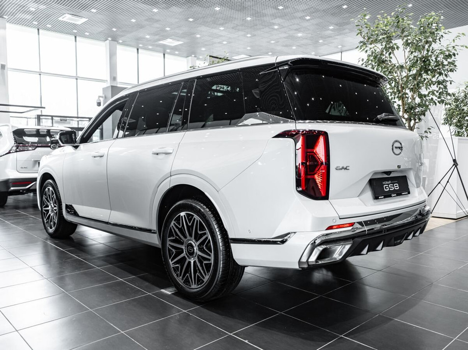 Новый автомобиль GAC GS8 GX Premium в городе Москва ДЦ - GAC Автомир Балашиха