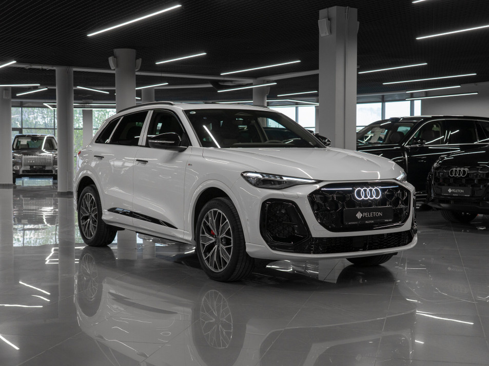 Автомобиль с пробегом Audi Q5 в городе Москва ДЦ - PELETON Юг