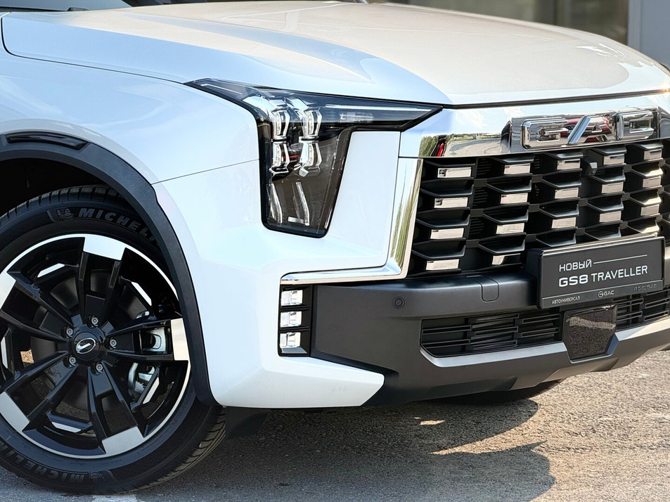 Новый автомобиль GAC GS8 GX Traveller в городе Сургут ДЦ - GAC Автоуниверсал