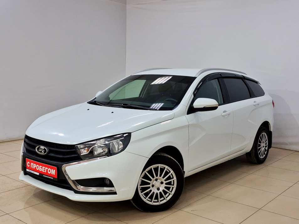 Автомобиль с пробегом LADA Vesta в городе Альметьевск ДЦ - Тюленина