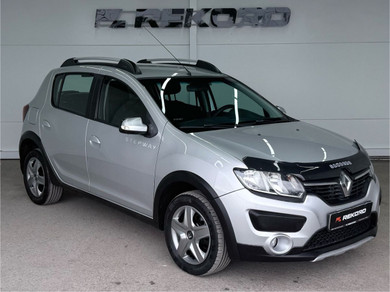 Автомобиль с пробегом Renault Sandero в городе Уфа ДЦ - Rekord Жукова 30а