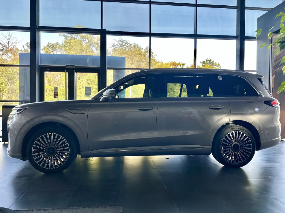 Новый автомобиль ESTEO EXLANTIX ET8 Top в городе Ростов-на-Дону ДЦ - ESTEO Артекс NEW