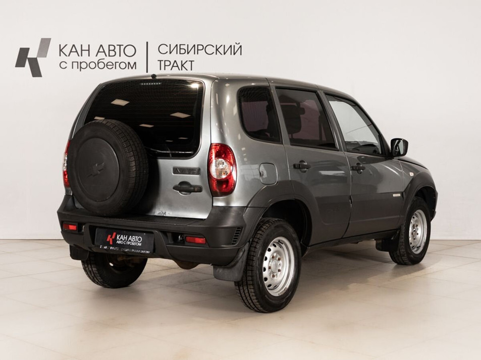 Автомобиль с пробегом Chevrolet Niva в городе Казань ДЦ - КАЭ Сибирский тракт