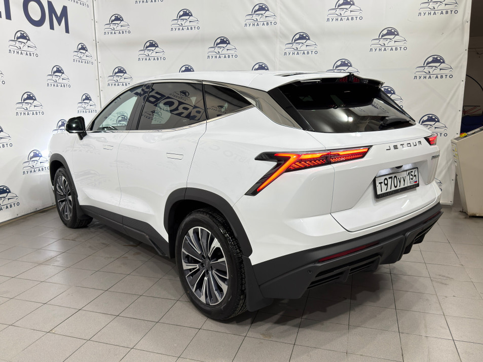 Автомобиль с пробегом JETOUR Dashing в городе Новосибирск ДЦ - PANGO Центр Луна