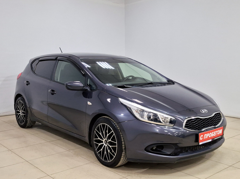 Автомобиль с пробегом Kia Ceed в городе Альметьевск ДЦ - Диалог-Авто Эссен АСП Альметьевск