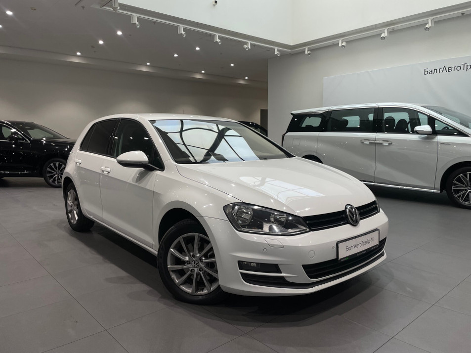 Автомобиль с пробегом Volkswagen Golf в городе Москва ДЦ - PANGO Центр БалтАвтоТрейд - М