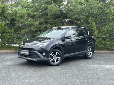 Автомобиль с пробегом Toyota RAV4 в городе Санкт-Петербург ДЦ - Тойота Центр Невский