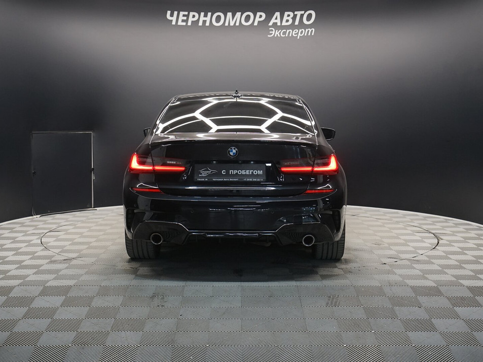 Автомобиль с пробегом BMW 3 серии в городе Симферополь ДЦ - Черномор