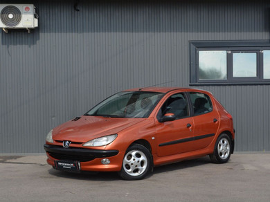 Автомобиль с пробегом Peugeot 206 в городе Нижний Новгород ДЦ - Автосалон №3