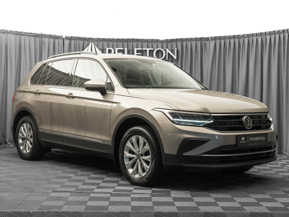 Автомобиль с пробегом Volkswagen Tiguan в городе Москва ДЦ - PANGO&nbsp;Центр PELETON