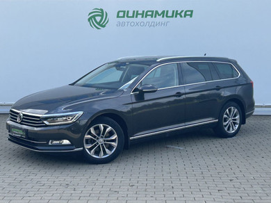 Автомобиль с пробегом Volkswagen Passat 2018 в Смоленск