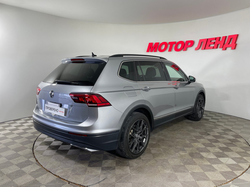 Автомобиль с пробегом Volkswagen Tiguan в городе Воронеж ДЦ - Carilla Изыскателей