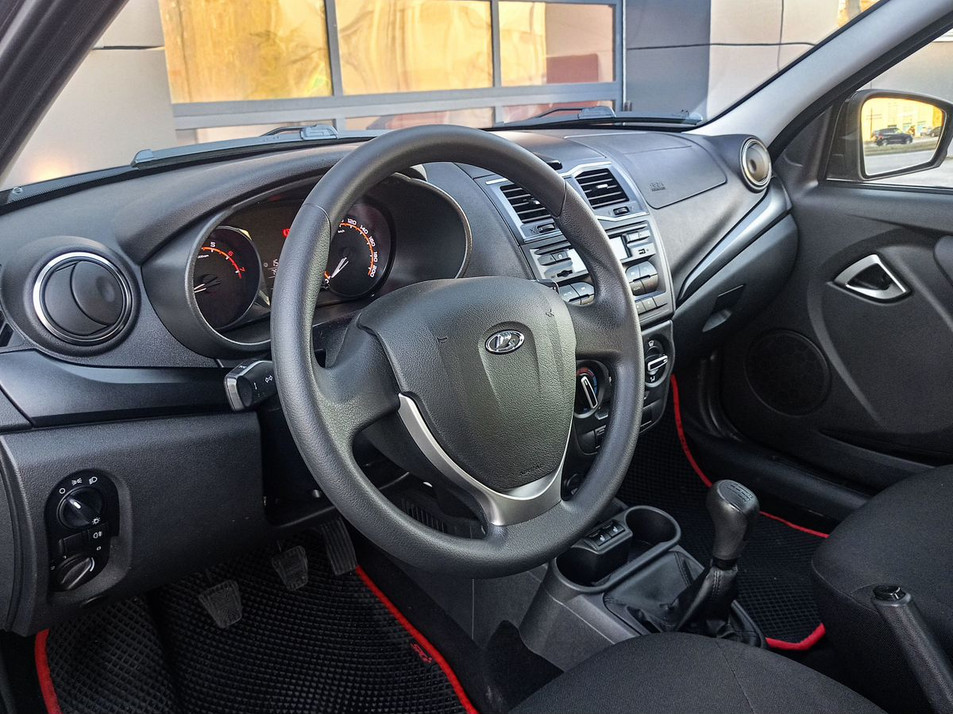 Автомобиль с пробегом LADA Granta в городе Казань ДЦ - КАН АВТО Казань