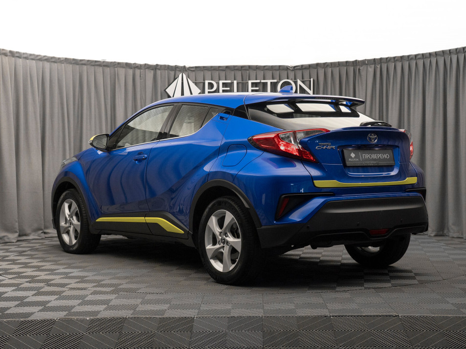 Автомобиль с пробегом Toyota C-HR в городе Москва ДЦ - PANGO&nbsp;Центр PELETON