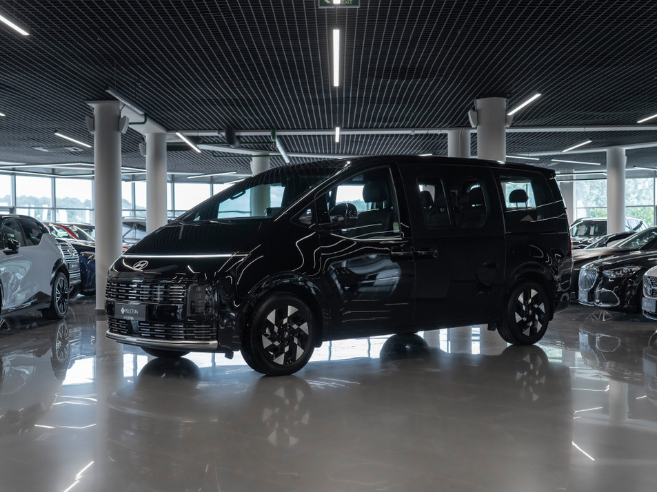 Автомобиль с пробегом Hyundai Staria в городе Москва ДЦ - PELETON ELECTRO