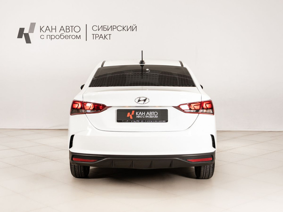 Автомобиль с пробегом Hyundai Solaris в городе Казань ДЦ - КАЭ Сибирский тракт