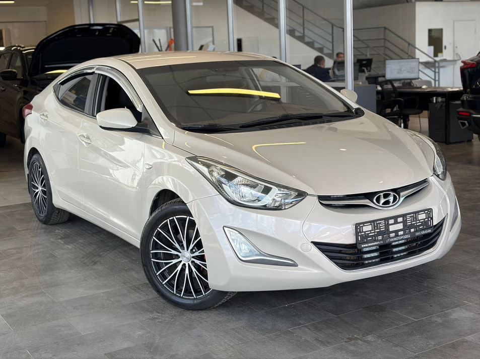 Автомобиль с пробегом Hyundai Elantra в городе Реутов ДЦ - PANGO Центр Нижегородец Реутов