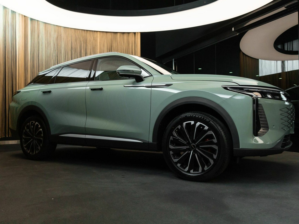 Новый автомобиль EXEED RX Premium 8AT в городе Москва ДЦ - EXEED Волгоградский (АВИТО)