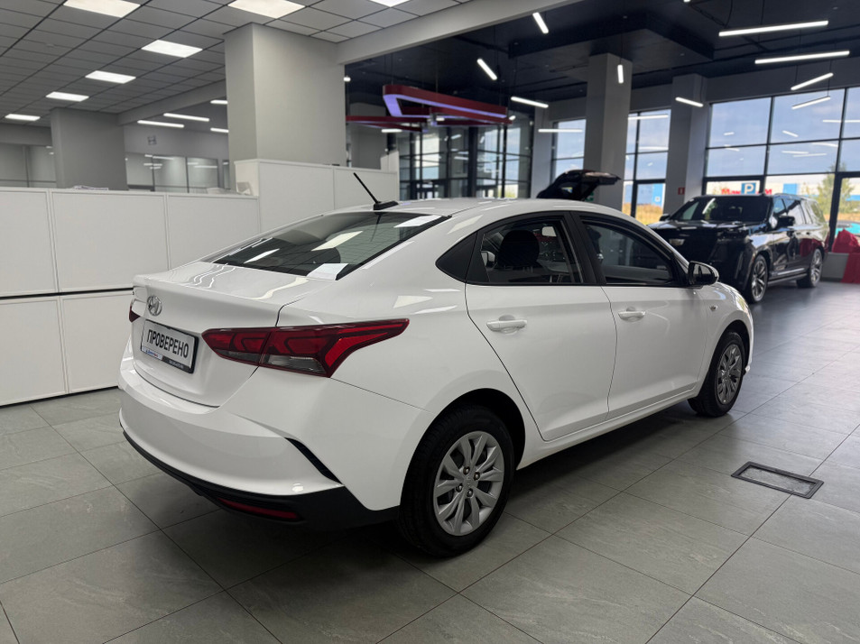 Автомобиль с пробегом Hyundai Solaris в городе Казань ДЦ - Диалог Авто Камалеева
