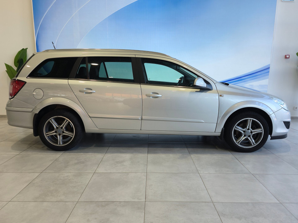 Автомобиль с пробегом Opel Astra в городе Шахты ДЦ - Френд Авто