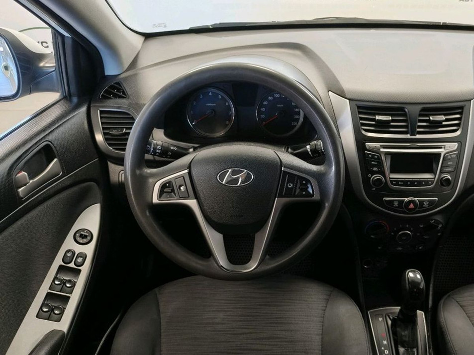 Автомобиль с пробегом Hyundai Solaris в городе Тамбов ДЦ - Глобус