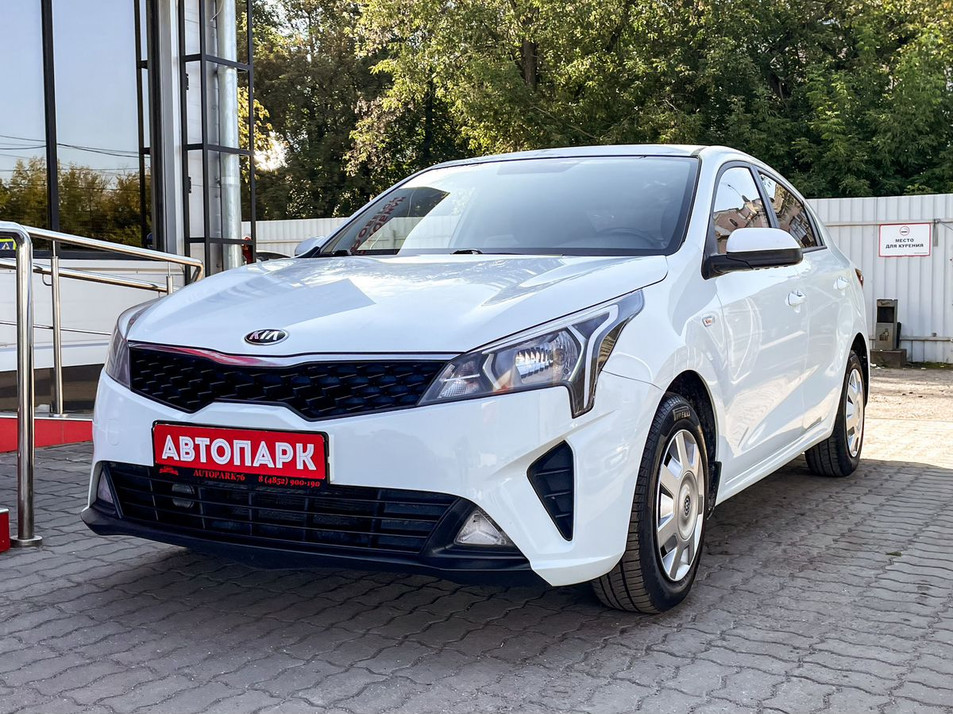 Автомобиль с пробегом Kia Rio в городе Ярославль ДЦ - Автопарк 76 на Менжинского