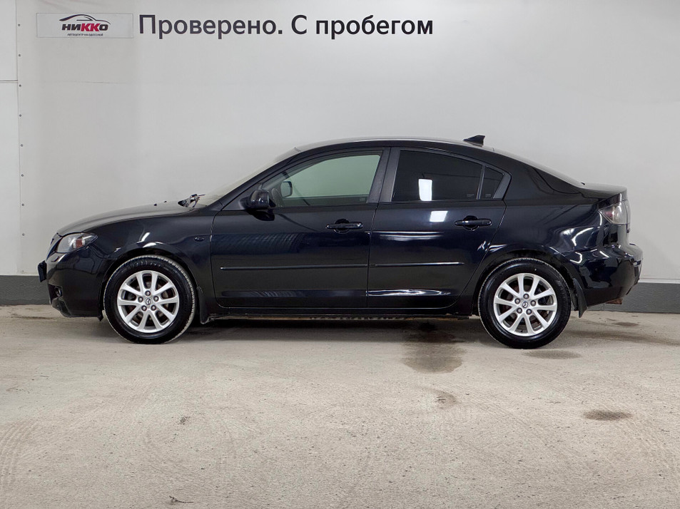 Автомобиль с пробегом Mazda 3 в городе Тюмень ДЦ - PANGO Центр АвтоМакс
