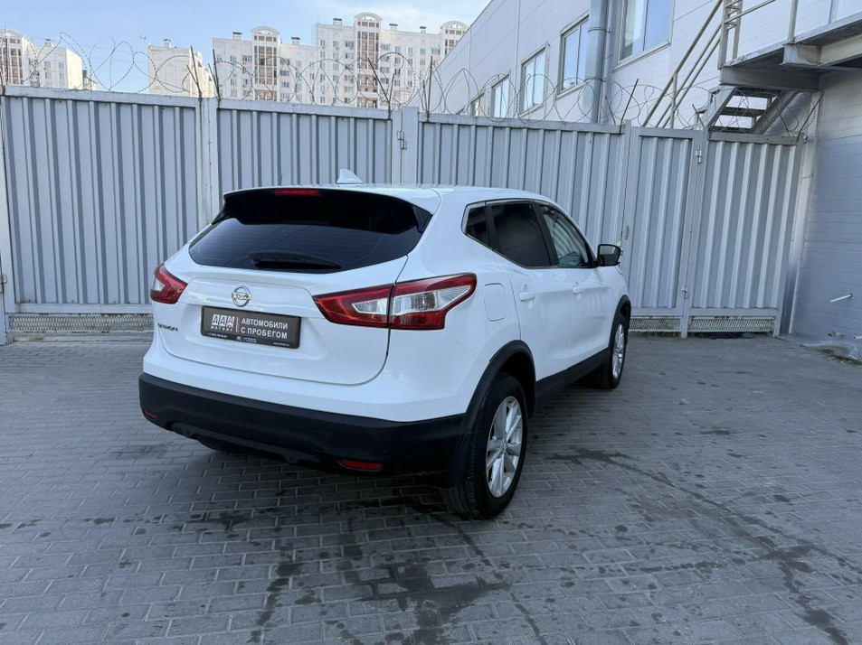 Автомобиль с пробегом Nissan Qashqai в городе Ростов-на-Дону ДЦ - PANGO Центр Запад