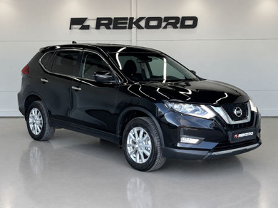 Автомобиль с пробегом Nissan X-Trail в городе Уфа ДЦ - Rekord Жукова 30а