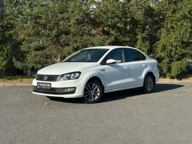 Автомобиль с пробегом Volkswagen Polo в городе Санкт-Петербург ДЦ - Тойота Центр Невский