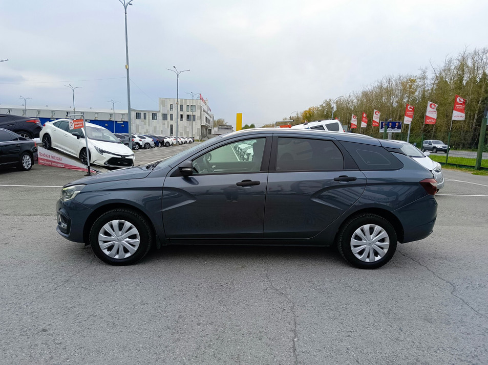 Автомобиль с пробегом LADA Vesta в городе Тюмень ДЦ - PANGO Центр Автоград
