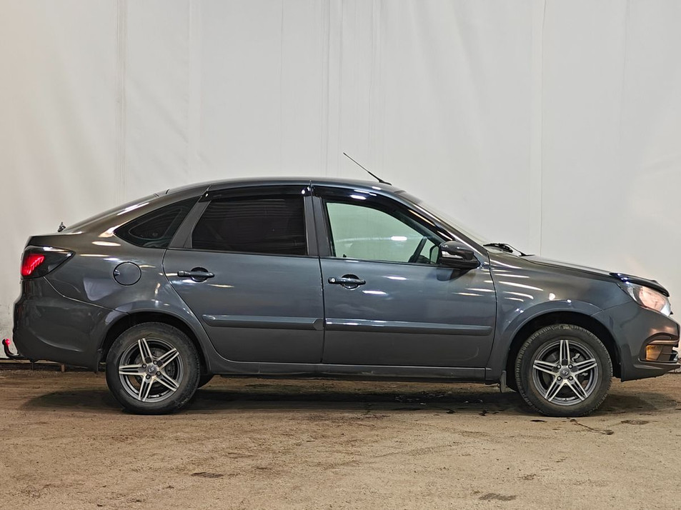 Автомобиль с пробегом LADA Granta в городе Кемерово ДЦ - Автоцентр ДЮК