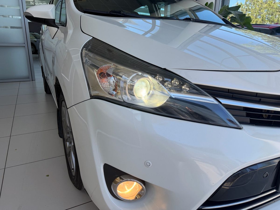 Автомобиль с пробегом Toyota Verso в городе Таганрог ДЦ - Гедон-Юг