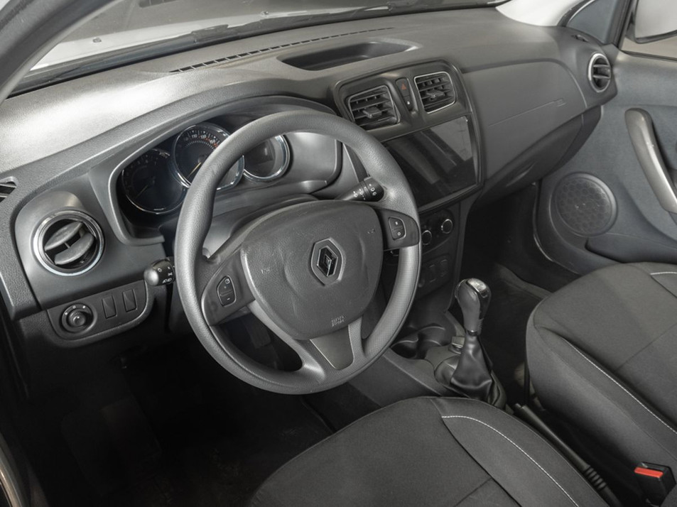 Автомобиль с пробегом Renault Sandero в городе Казань ДЦ - КАЭ Сибирский тракт