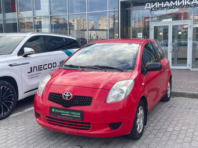 Автомобиль с пробегом Toyota Yaris 2007 в Череповец