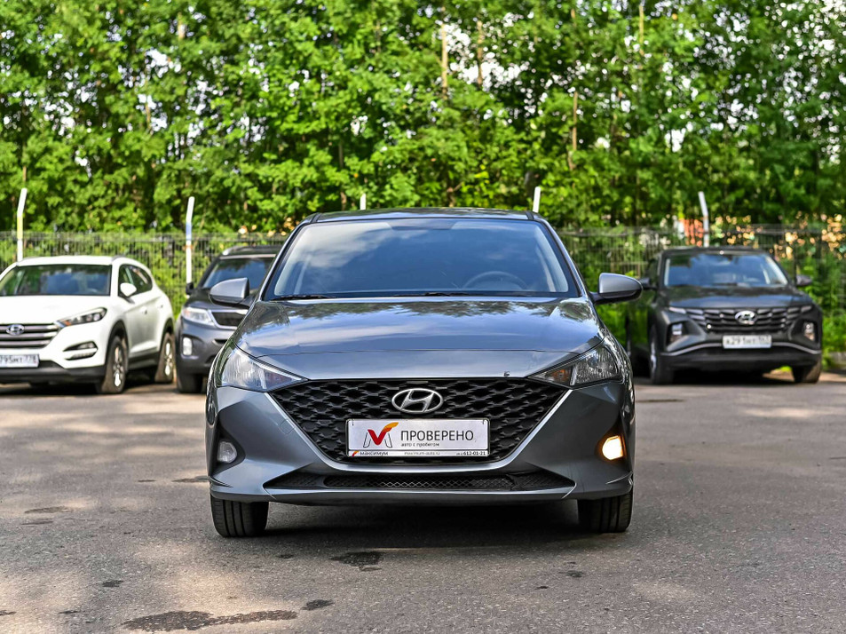 Автомобиль с пробегом Hyundai Solaris в городе Санкт-Петербург ДЦ - Максимум _ Руставели 53