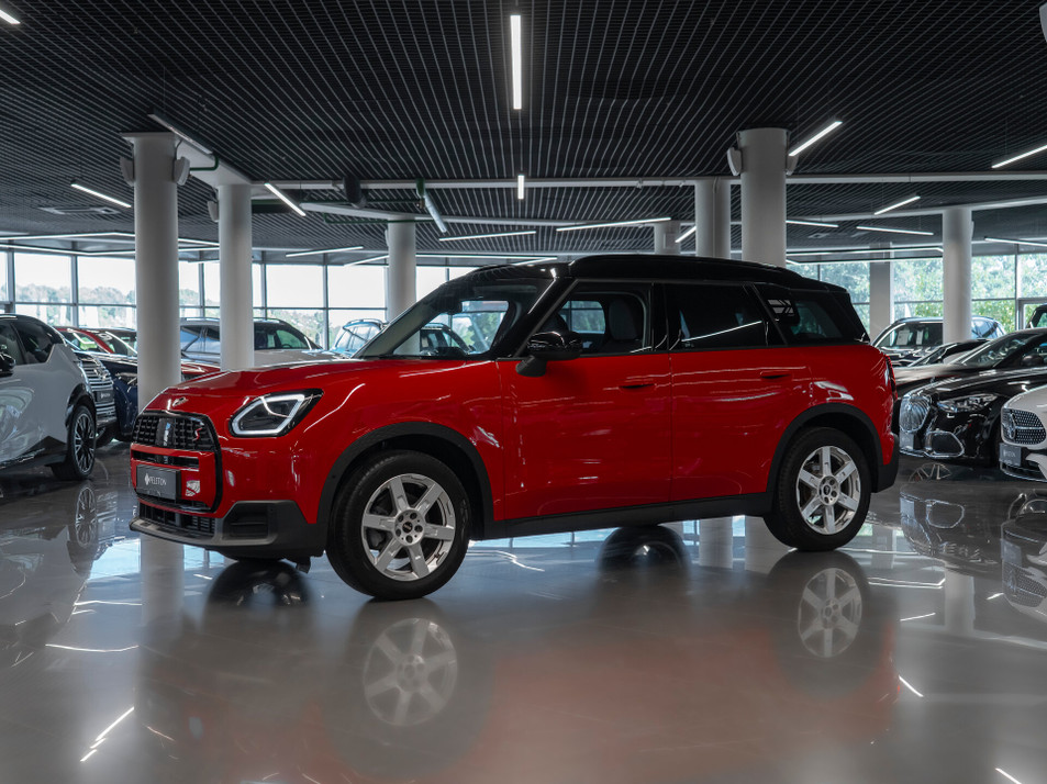 Автомобиль с пробегом MINI Countryman в городе Москва ДЦ - PANGO&nbsp;Центр PELETON