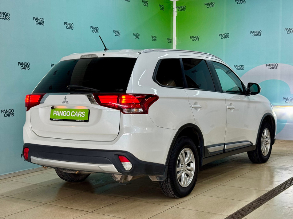 Автомобиль с пробегом Mitsubishi Outlander в городе Набережные Челны ДЦ - PANGO Центр Герман Авто Набережные Челны