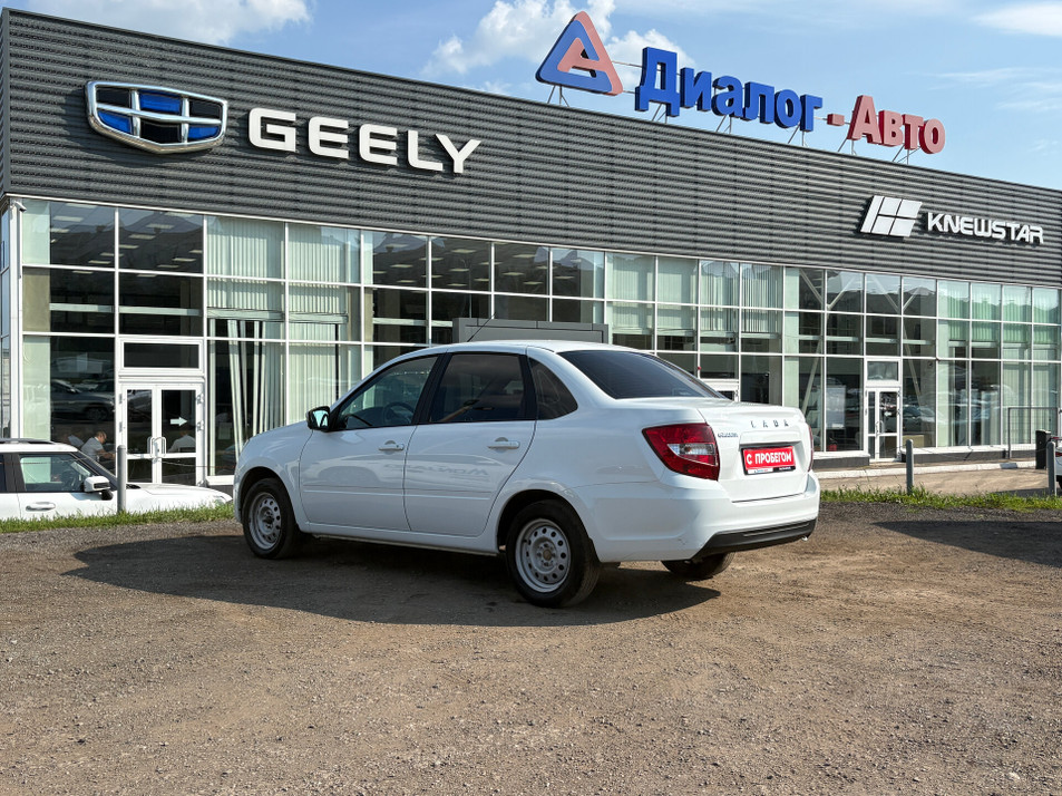 Автомобиль с пробегом LADA Granta в городе Набережные Челны ДЦ - Диалог-Авто Набережные Челны