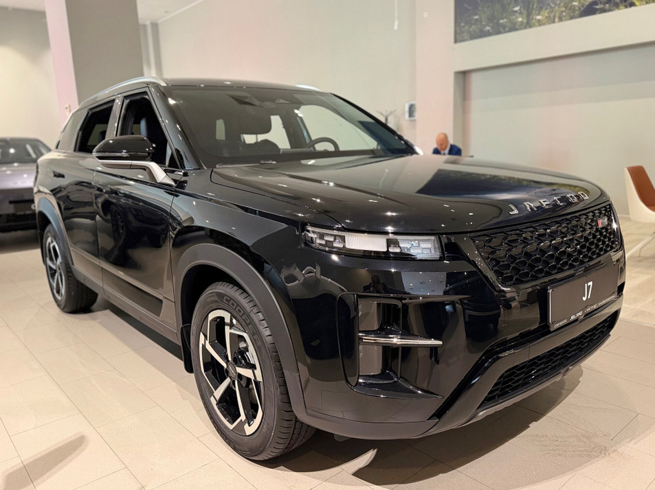 Новый автомобиль JAECOO J7 Актив в городе Москва ДЦ - Jaecoo  Дорожный