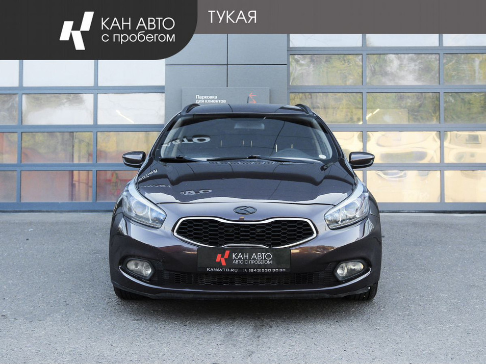 Автомобиль с пробегом Kia Ceed в городе Казань ДЦ - КАН АВТО Казань
