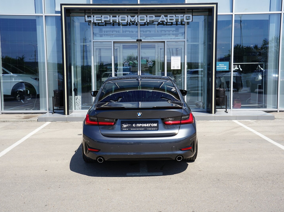 Автомобиль с пробегом BMW 3 серии в городе Симферополь ДЦ - Черномор