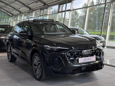 Новый автомобиль Audi Q5 Luxury в городе Екатеринбург ДЦ - АЦ Космонавтов