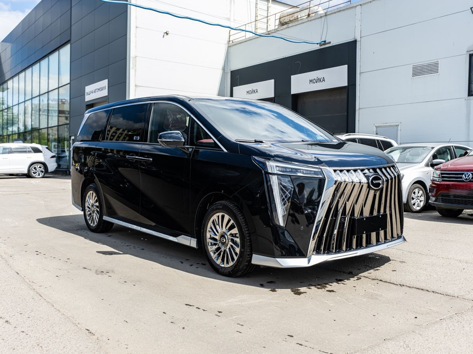 Новый автомобиль GAC M8 GX Premium в городе Москва ДЦ - GAC Автомир Химки