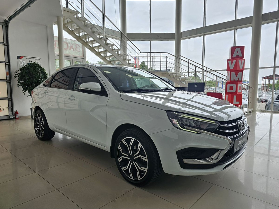 Автомобиль с пробегом LADA Vesta в городе Минеральные Воды ДЦ - Автомолл МинВоды