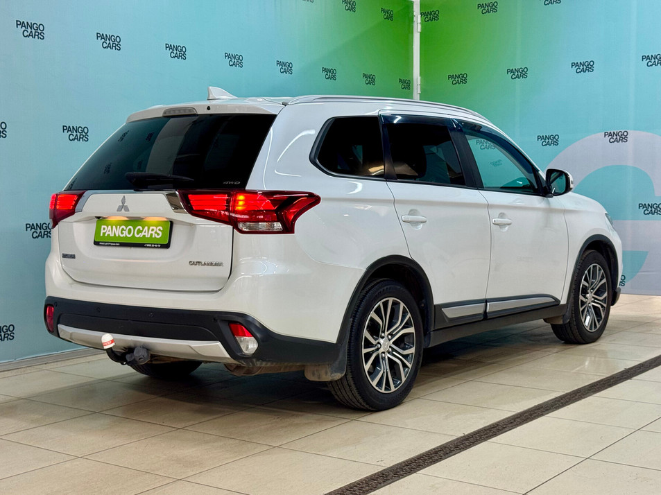 Автомобиль с пробегом Mitsubishi Outlander в городе Набережные Челны ДЦ - PANGO Центр Герман Авто Набережные Челны