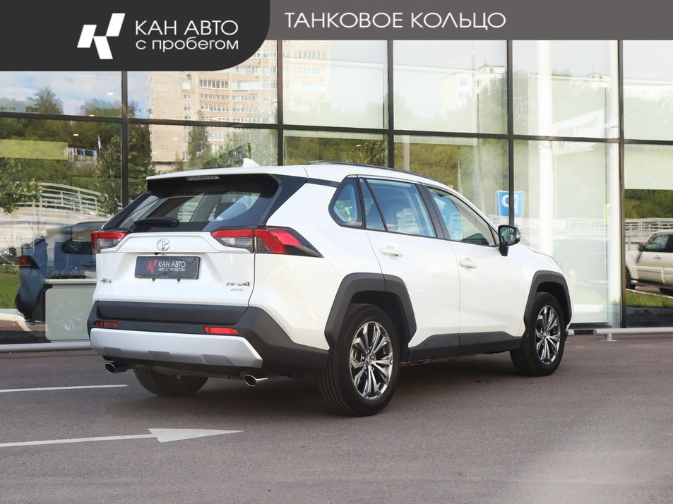 Автомобиль с пробегом Toyota RAV4 в городе Казань ДЦ - КАЭ Toyota Оренбургский тракт
