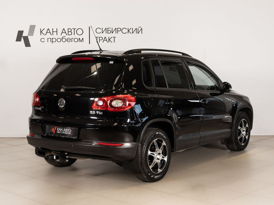 Автомобиль с пробегом Volkswagen Tiguan в городе Казань ДЦ - КАЭ Сибирский тракт