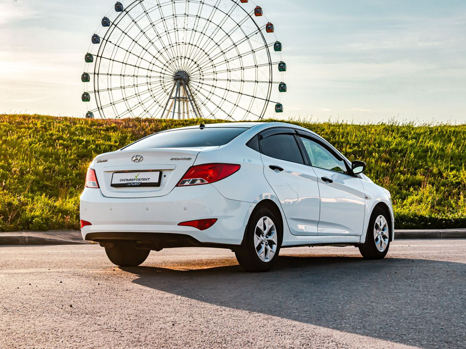 Автомобиль с пробегом Hyundai Solaris в городе Магнитогорск ДЦ - СИЛЬВЕР.SELECT 113